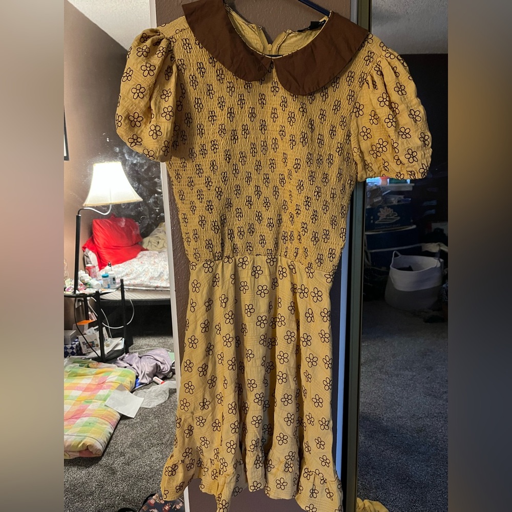 Yellow Floral Puff-Sleeve Dress with Peter Pan Collar